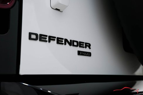 Used 2023 Land Rover Defender 110 X-Dynamic SE image 21