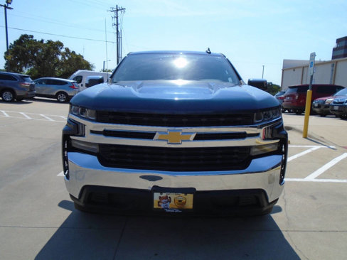 Used 2019 Chevrolet Silverado 1500 LT w/ Texas Edition image 2