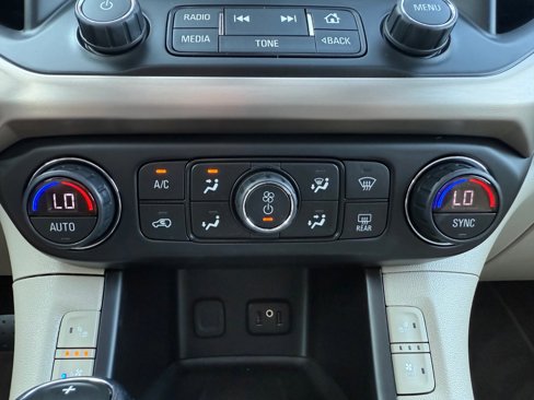 Used 2019 GMC Acadia Denali image 25