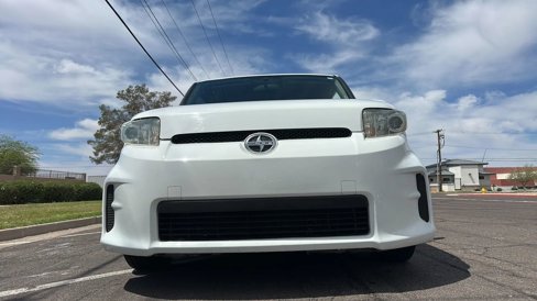Used 2011 Scion xB image 4