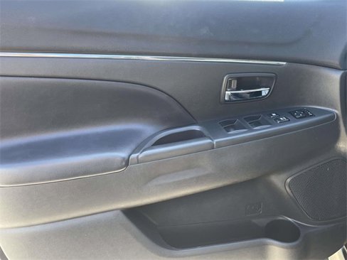 Used 2016 Mitsubishi Outlander Sport SEL image 13
