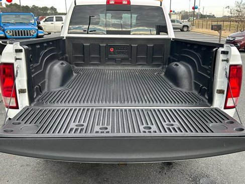 Used 2014 RAM 1500 Classic SLT image 9