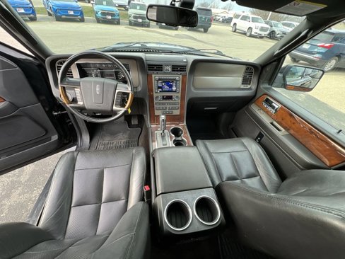 Used 2013 Lincoln Navigator L 4WD w/ HD Trailer Tow Pkg image 20