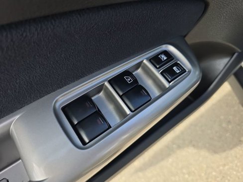 Used 2009 Subaru Forester 2.5X Limited image 21