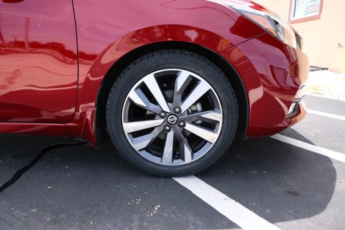 Used 2020 Nissan Versa SR image 20