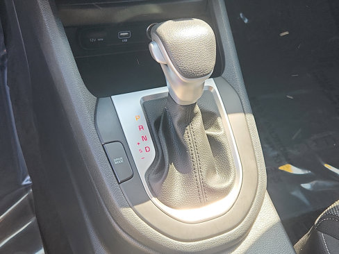 Used 2023 Kia Forte LXS w/ LXS Technology Package image 14