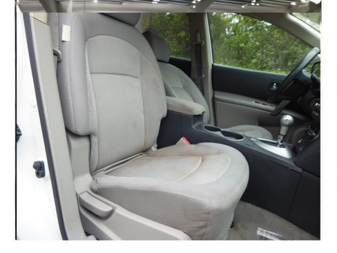 Used 2012 Nissan Rogue SV image 12