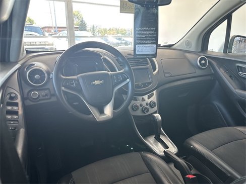 Used 2015 Chevrolet Trax LT w/ LT Plus Package image 17