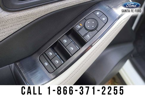 Used 2023 Nissan Rogue SV image 17