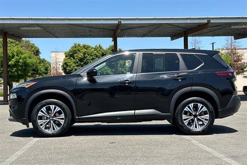 Used 2023 Nissan Rogue SV image 12