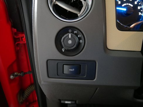 Used 2013 Ford F150 XLT w/ Luxury Equipment Group image 26