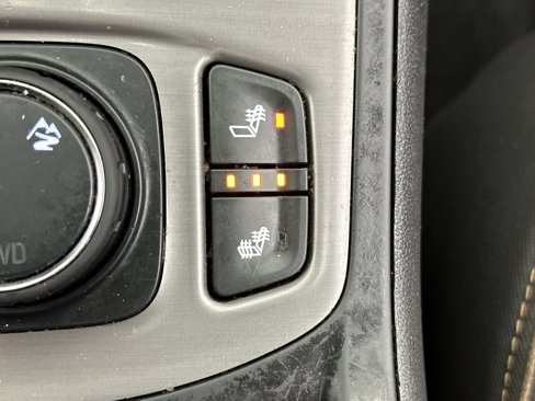 Certified 2023 GMC Terrain AT4 w/ Infotainment Package II image 30