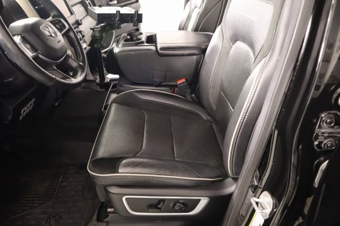 Used 2019 RAM 1500 Laramie image 12