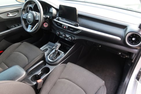 Used 2021 Kia Forte LXS image 10