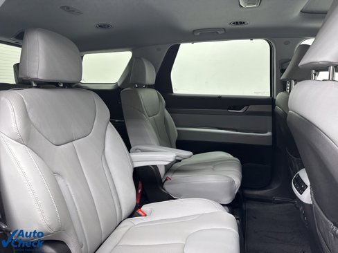 Used 2021 Hyundai Palisade SEL w/ Premium Package image 17