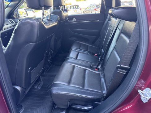 Used 2018 Jeep Grand Cherokee Limited w/ Luxury Group II image 12