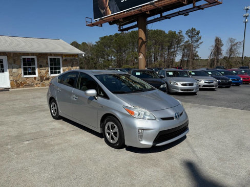 Used 2014 Toyota Prius Five image 9