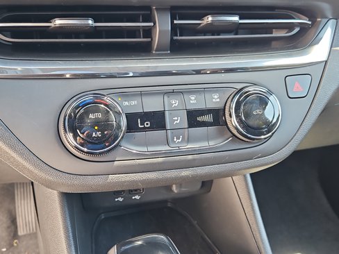 New 2025 Buick Envista Preferred image 27