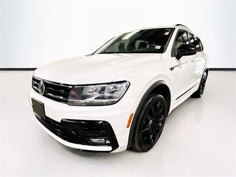 Used 2021 Volkswagen Tiguan S image 3