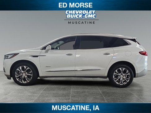 Used 2019 Buick Enclave Avenir w/ Avenir Technology Package image 2