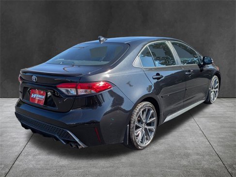 Used 2021 Toyota Corolla SE w/ Carpet Mat Package (TMS) image 4