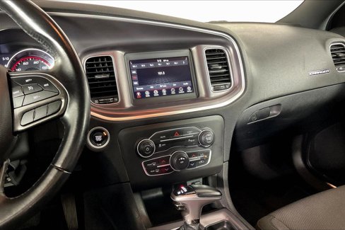 Used 2022 Dodge Charger SXT image 9
