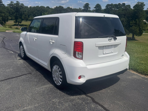 Used 2014 Scion xB image 11