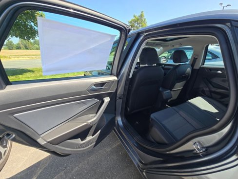 New 2025 Volkswagen Jetta SE image 17