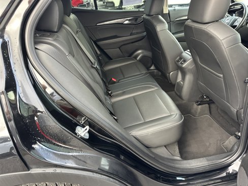 Used 2023 Buick Envision Essence image 15