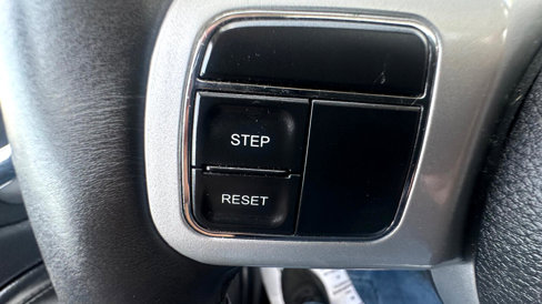 Used 2018 Nissan Rogue SV w/ Sun & Sound Touring Package image 48