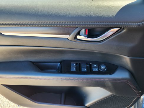 Certified 2023 MAZDA CX-5 Carbon Edition image 17