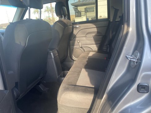 Used 2015 Jeep Patriot Sport image 7