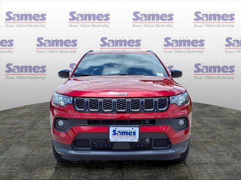 New 2025 Jeep Compass Latitude w/ Altitude Special Edition image 2