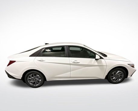 New 2025 Hyundai Elantra Blue image 5