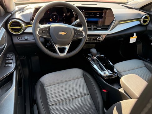 New 2026 Chevrolet Trax LT w/ Driver Confidence Package image 4