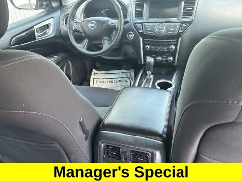 Used 2018 Nissan Pathfinder S image 35