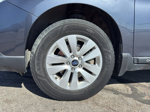 Used 2016 Subaru Outback 2.5i Premium image 9