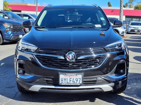 Used 2022 Buick Encore GX Essence image 2