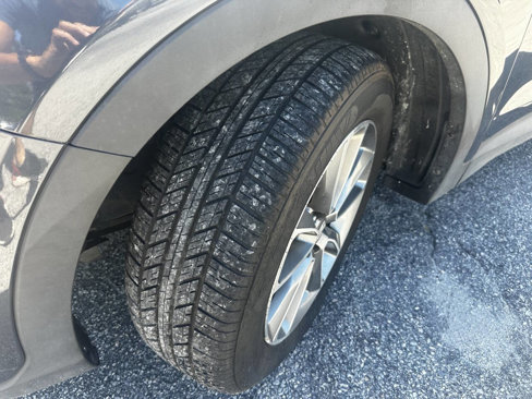 Used 2017 Hyundai Santa Fe SE image 35