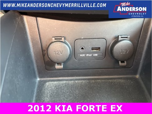 Used 2012 Kia Forte EX image 23