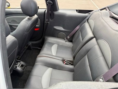 Used 2005 Chrysler PT Cruiser GT image 19
