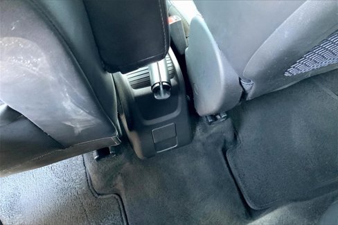 Used 2019 Buick Encore Preferred image 37