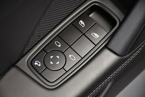Used 2025 Porsche 911 Carrera image 40