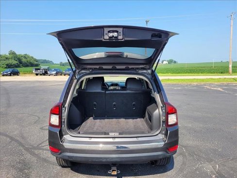 Used 2014 Jeep Compass High Altitude image 8