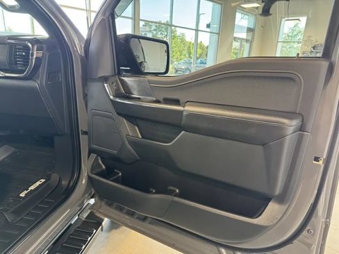 Used 2021 Ford F150 XLT w/ Equipment Group 302A High image 19