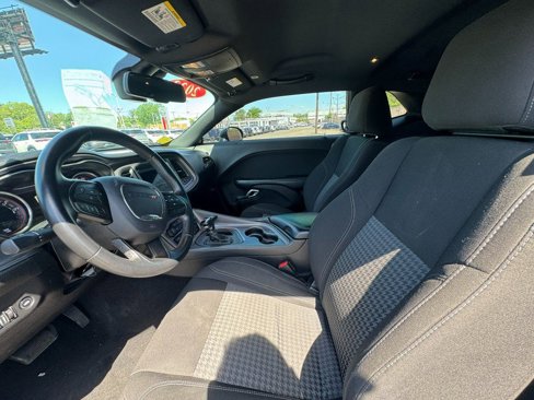 Used 2023 Dodge Challenger SXT image 13