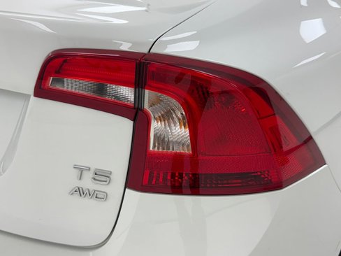 Used 2016 Volvo S60 T5 Premier image 37