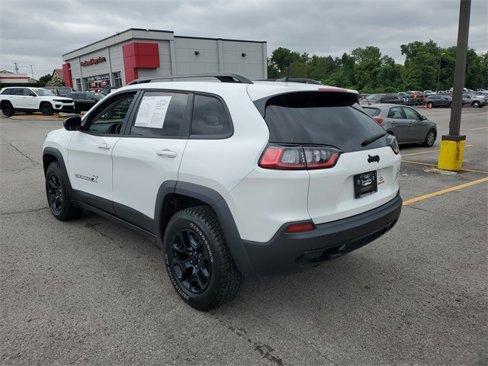 Certified 2022 Jeep Cherokee Latitude image 4