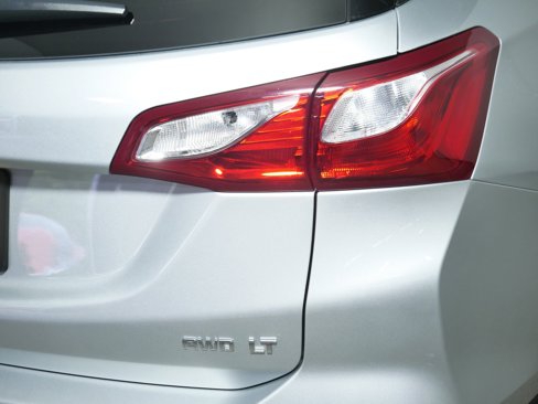 Used 2021 Chevrolet Equinox LT image 17