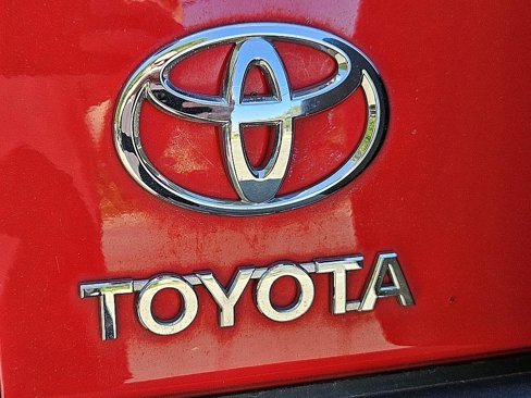 Used 2012 Toyota FJ Cruiser 4WD w/ Trail Teams Special Edition image 11
